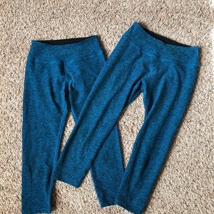 2 pair beyond yoga capri yoga pants - M